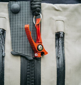 Umpqua Feather Merchants Umpqua RiverRun Nipper w/ Lanyard