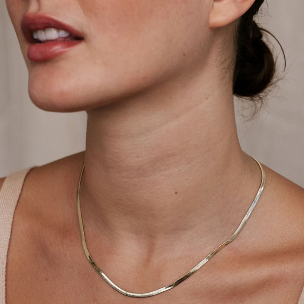 Bryan Anthonys Paved Herringbone Chain Necklace