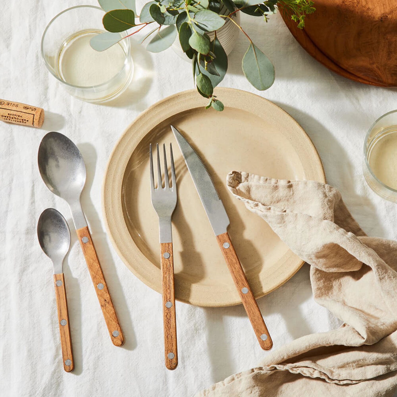 Sabre SABRE PARIS Bistrot 5 pc Place Setting- Vintage Teak