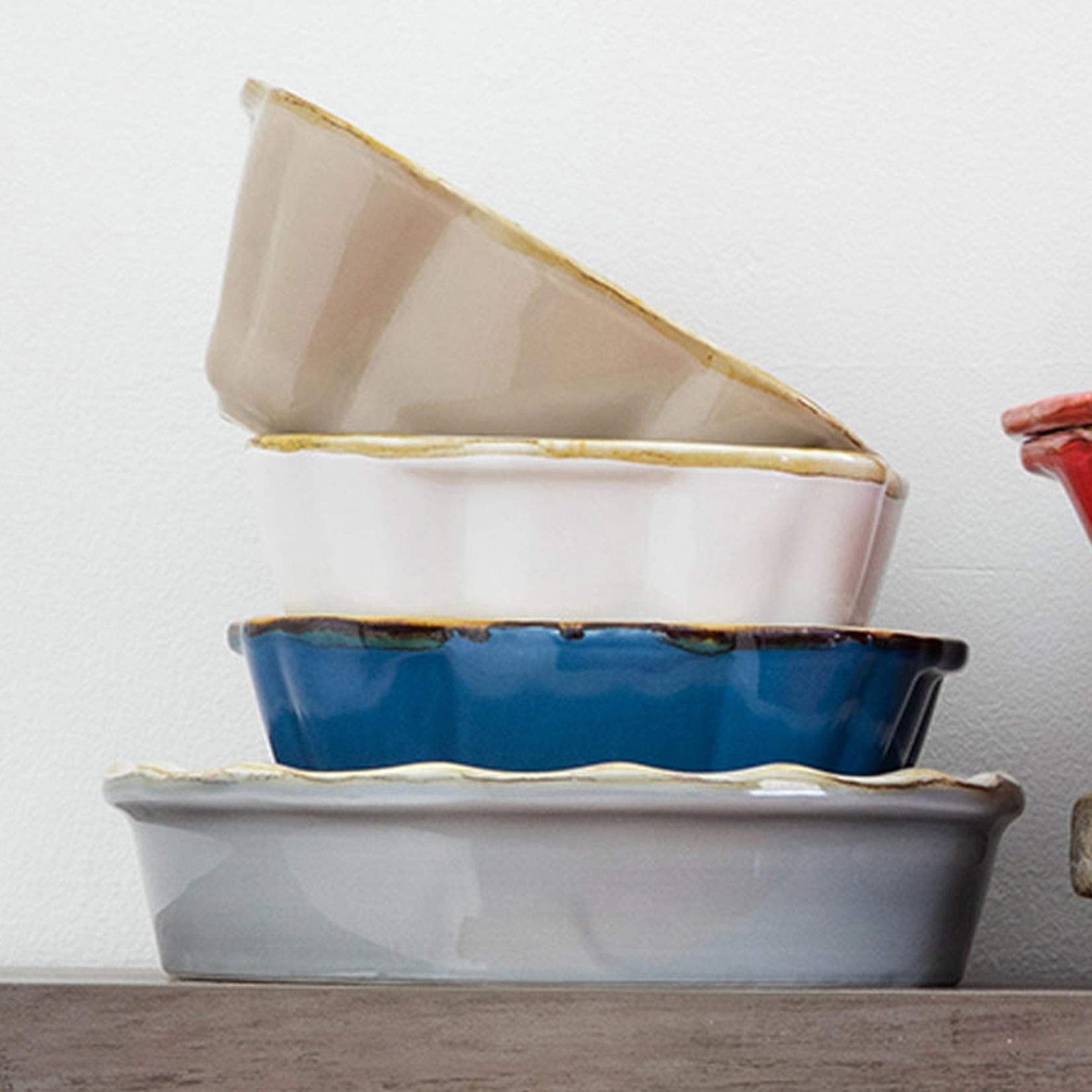 Vietri VIETRI Italian Bakers Pie Dish- Blue