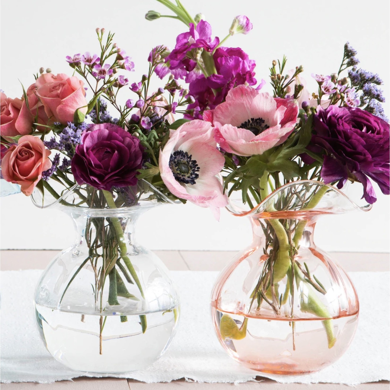 Vietri Hibiscus Bud Glass Vase