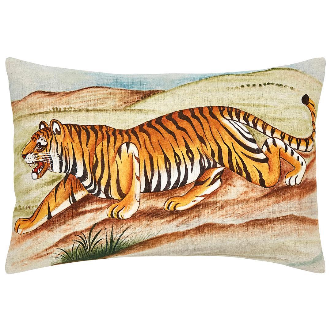 https://cdn.shoplightspeed.com/shops/609833/files/55478699/john-robshaw-12-x-18-decorative-pillow.jpg