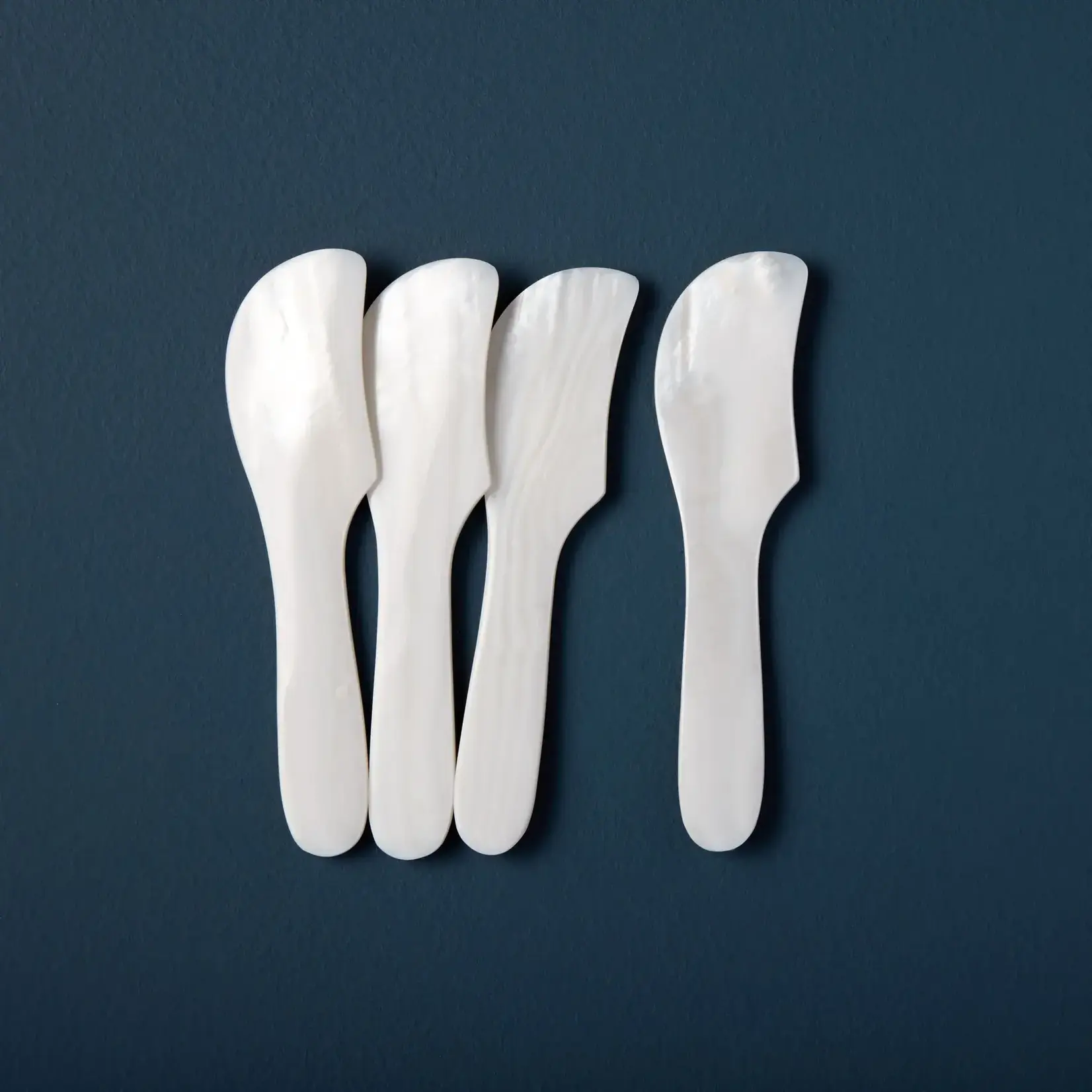 Be Home, Inc. Seashell Spreader-  Mother of Pearl