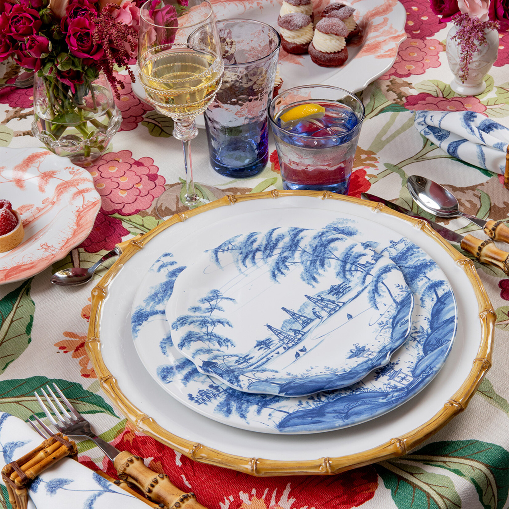 Juliska JULISKA Country Estate Dinner Plate Main House- Delft Blue