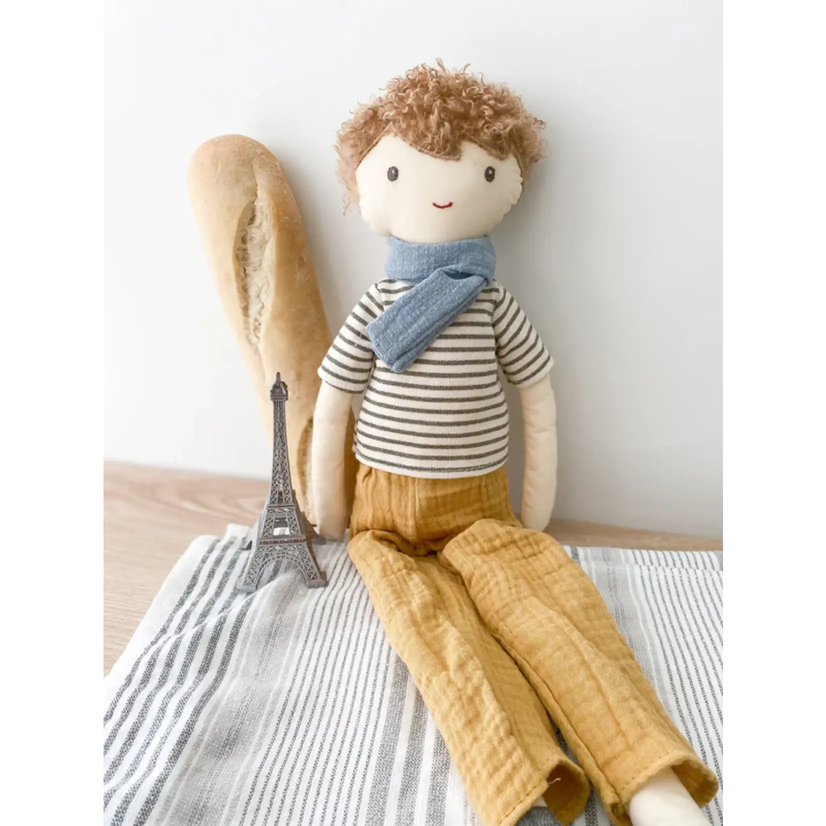 Mon Ami MON AMI Henri Parisian Doll