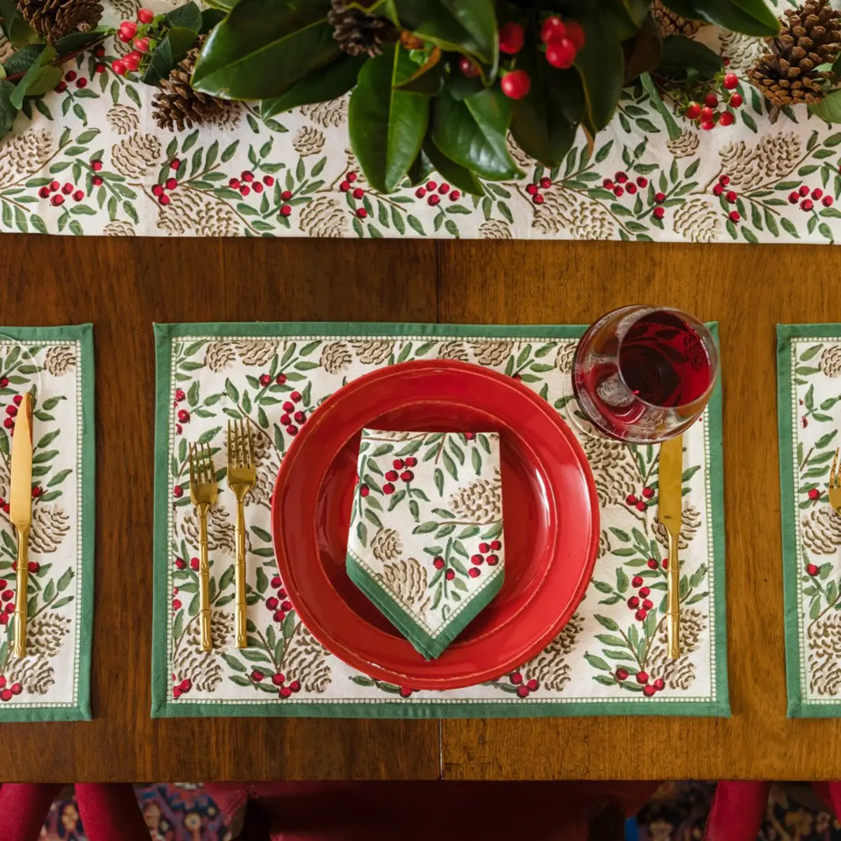 Pomegranate Christmas Garland Placemat- Set of 4