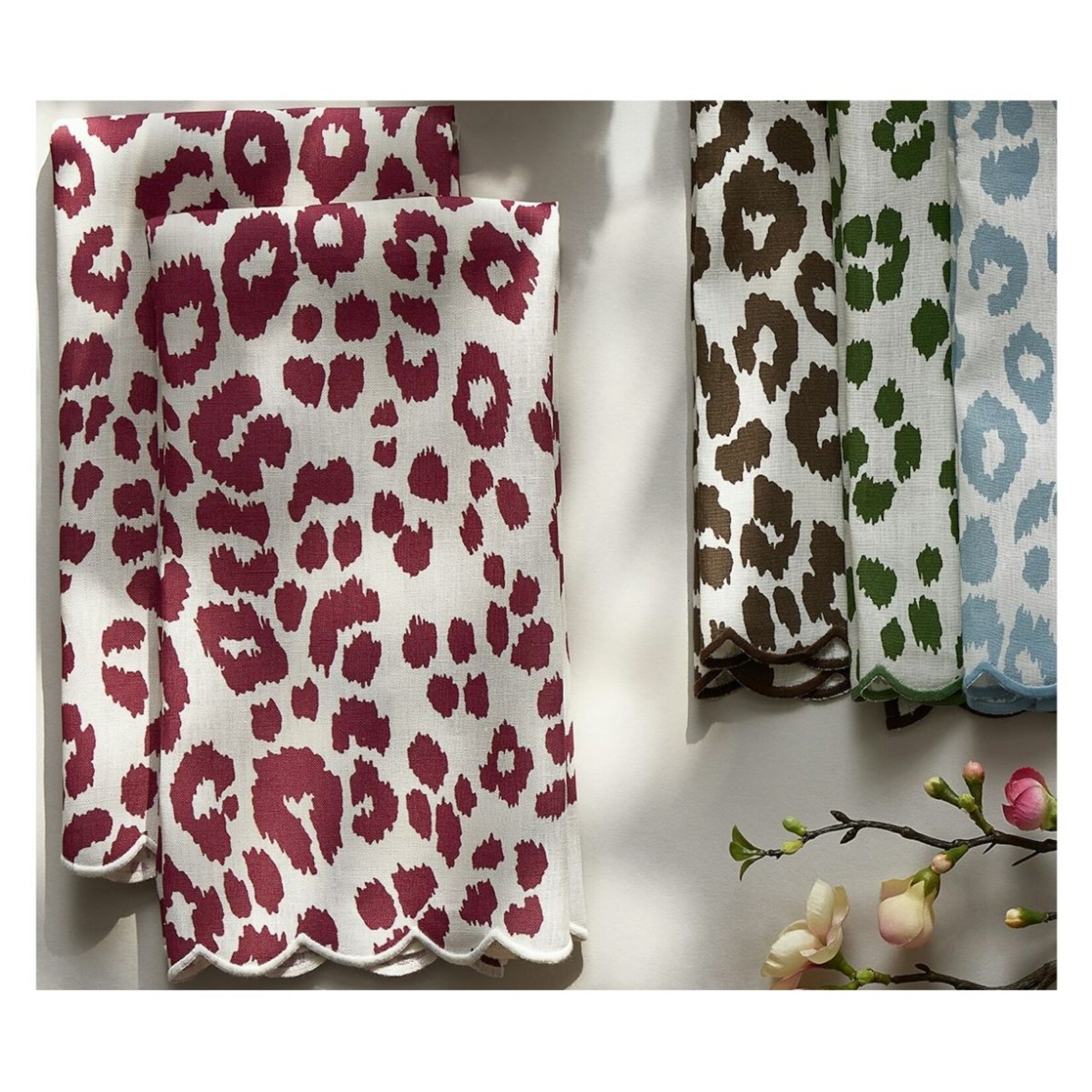 Matouk MATOUK Iconic Leopard Guest Towel- Set of 2