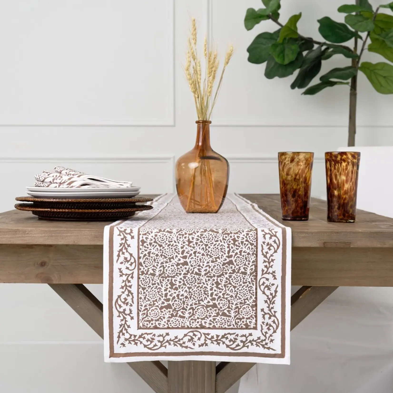 Pomegranate POMEGRANATE Tapestry Dark Chocolate Tablecloth