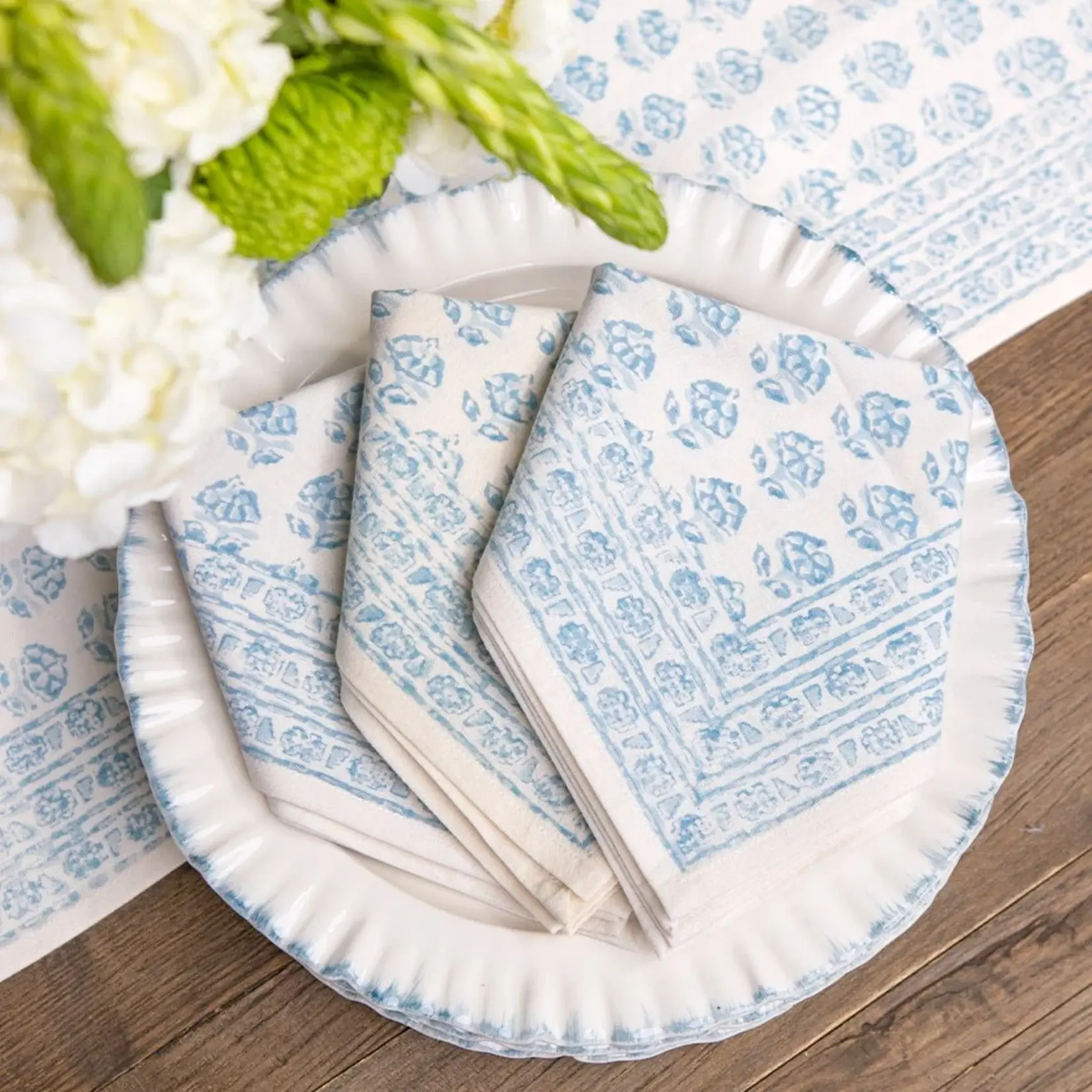 Pomegranate POMEGRANATE Elise Aqua Napkin Set of 4