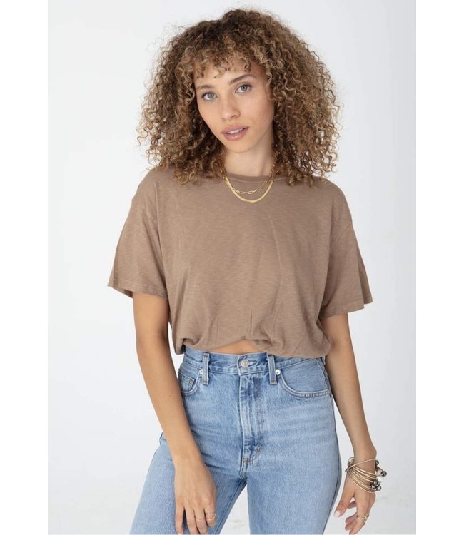 STILLWATER CROP BOYFRIEND TEE ELASTIC