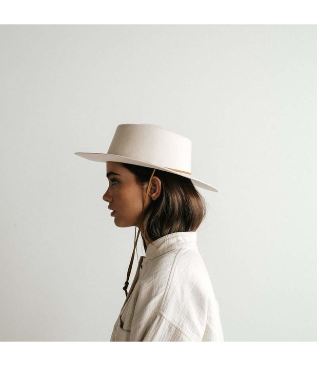 GIGI PIP WREN FLAT BRIM TELESCOPE