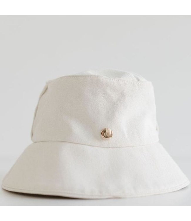 GIGI PIP RYLEE BUCKET HAT