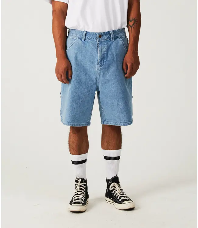 FORMER DISTEND WALKSHORT