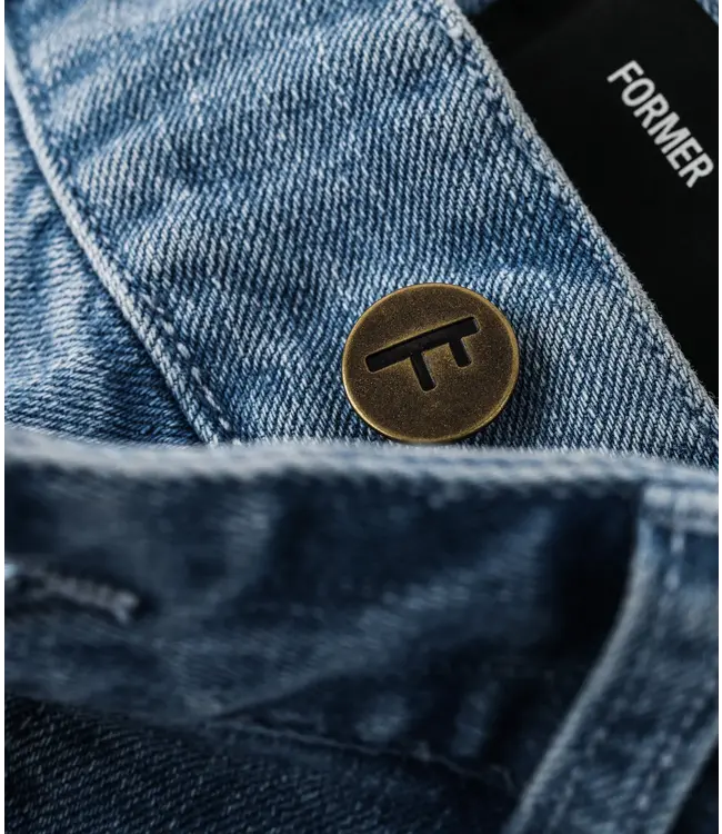 FORMER DISTEND WALKSHORT