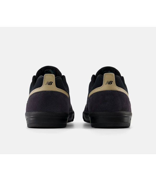 NEW BALANCE NM306