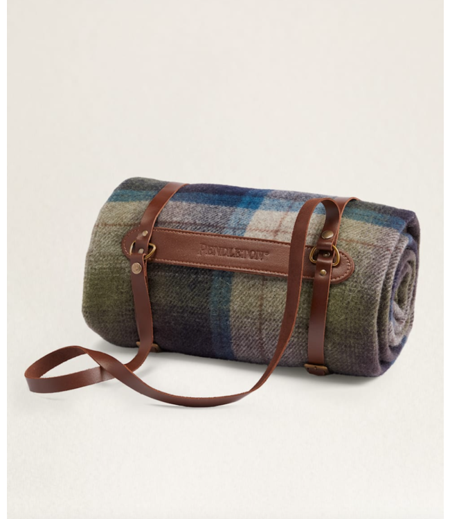 PENDLETON MOTOR ROBE WITH CARRIER