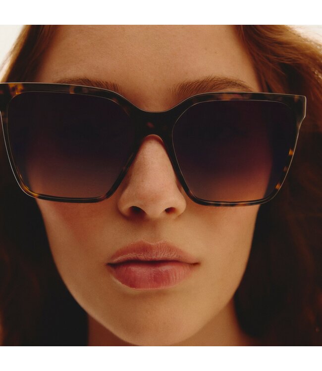 QUAY LEVEL UP REMIXED