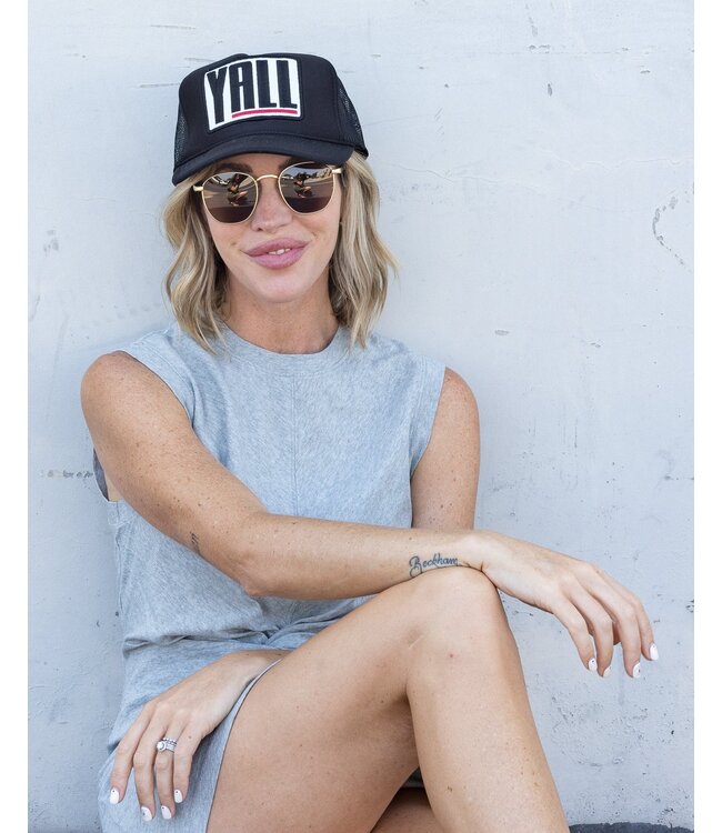 FRIDAY FEELIN YALL TRUCKER HAT