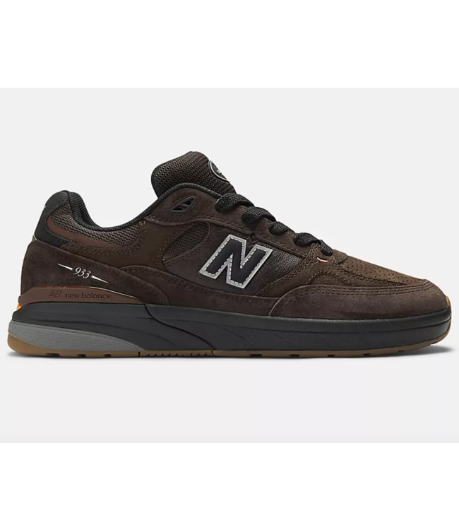 NEW BALANCE NM933