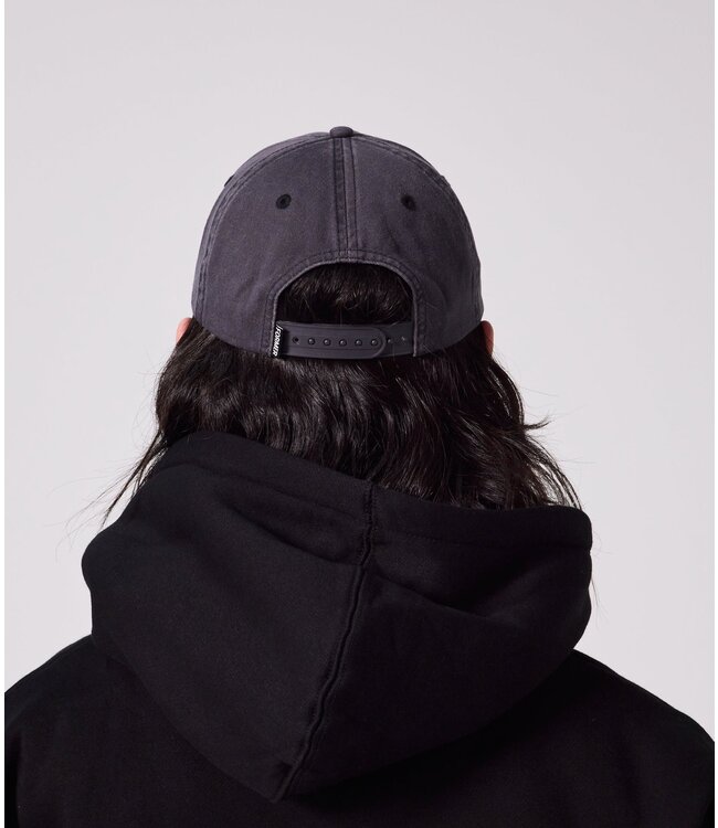 FORMER RAMPANT CRUX CAP