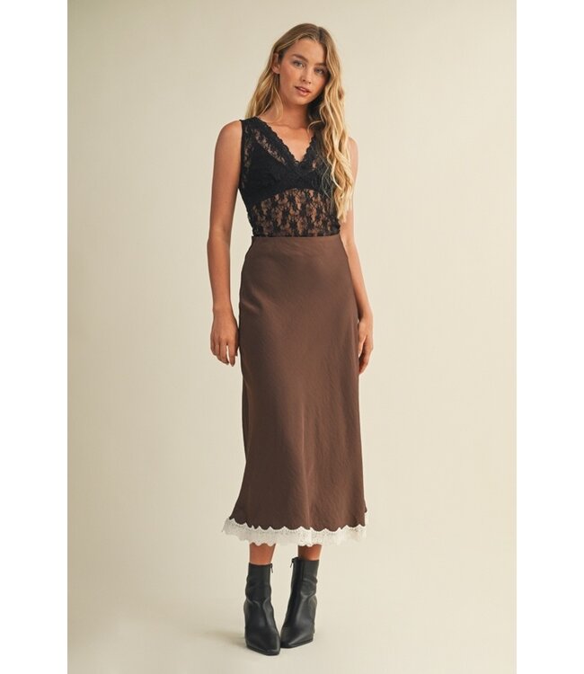 MUSTARD SEED LACED TRIMMED SKIRT