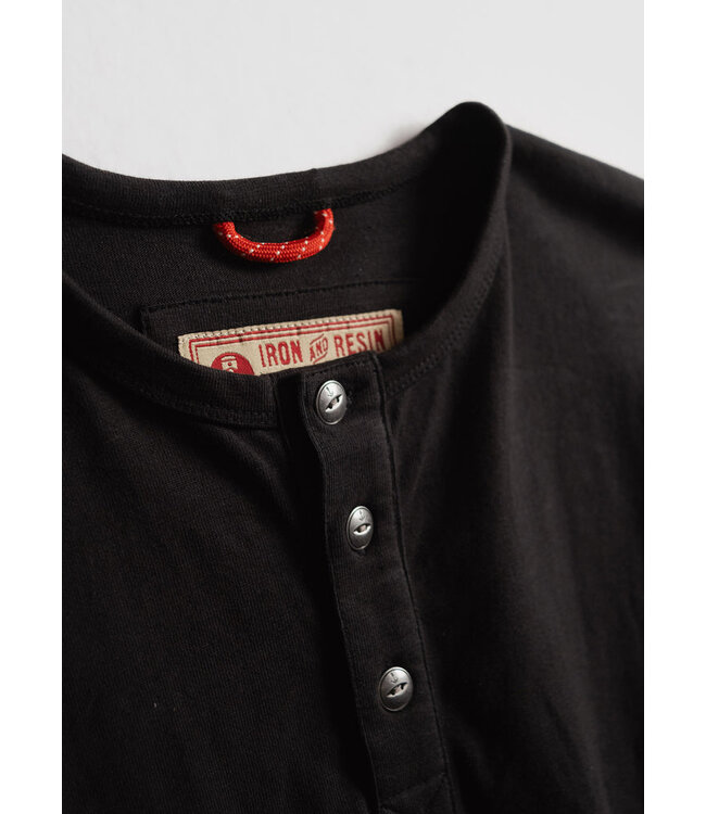 IRON AND RESIN MOTOR HENLEY