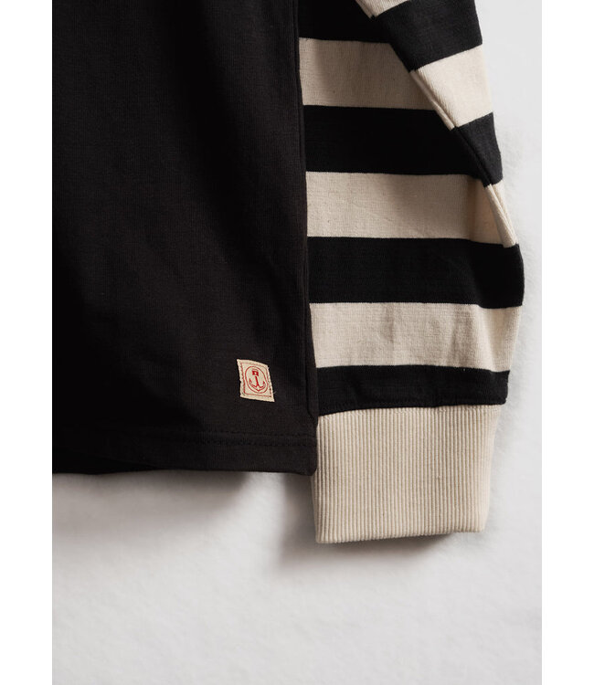 IRON AND RESIN MOTOR HENLEY