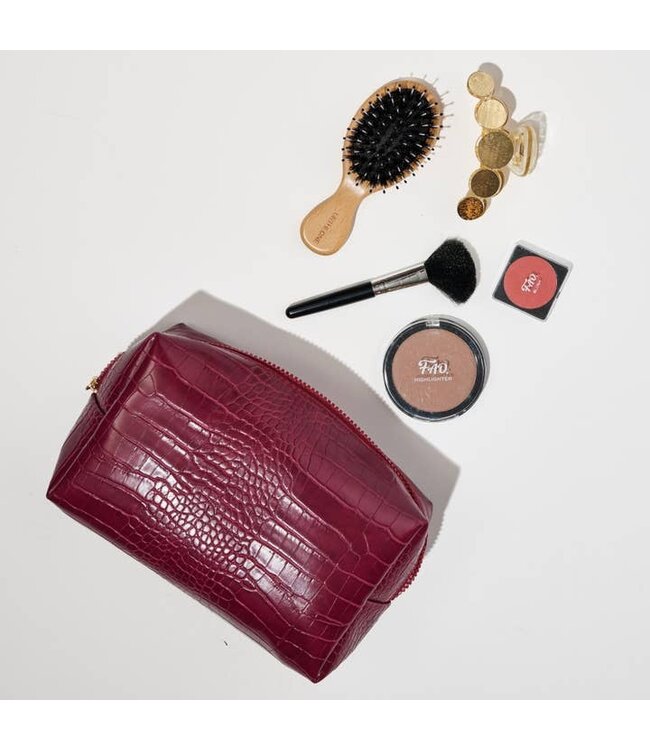 JOIA CROC CHIC POUCH