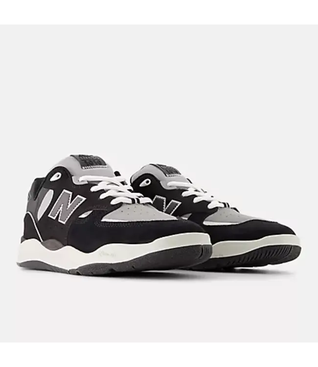 NEW BALANCE NM1010