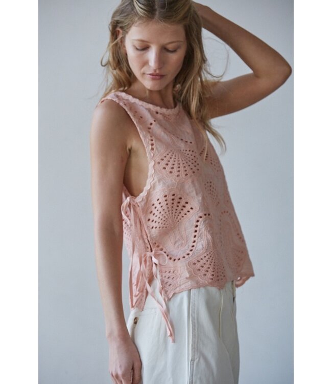 BY TOGETHER RACHEL SLEEVELESS TOP