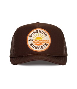 FRIDAY FEELIN SUNSHINE AND SUNSETS TRUCKER