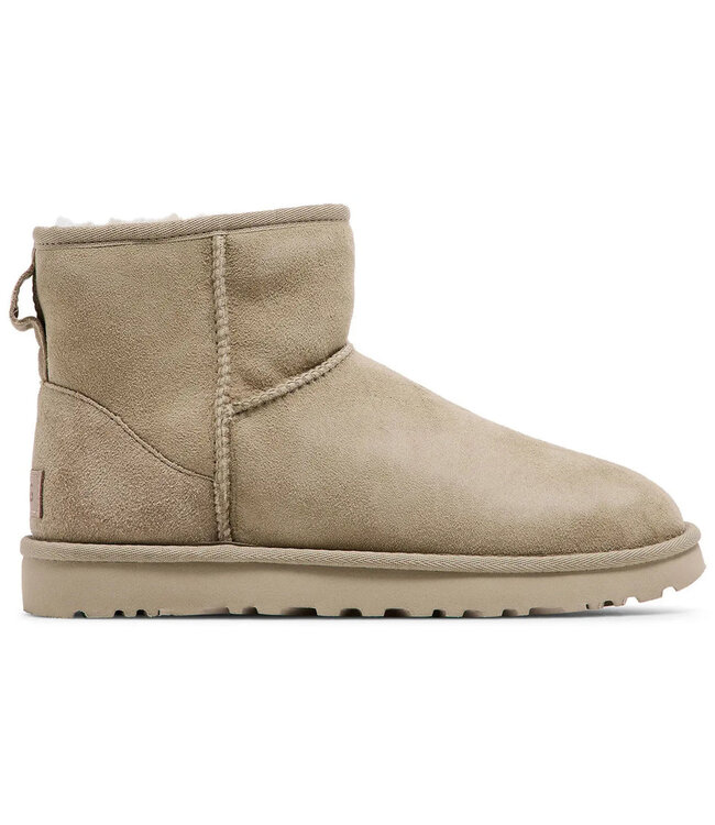 UGGS Classic Mini II