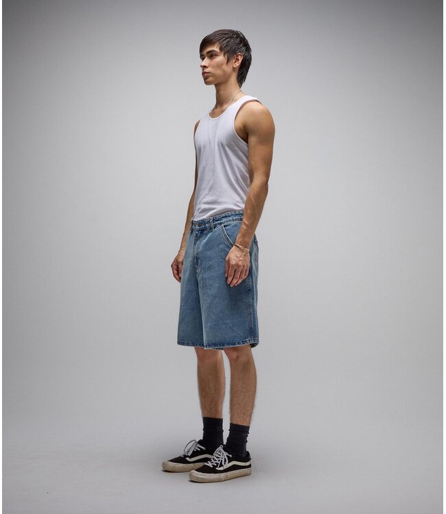 FORMER Reynolds 21" Denim Walkshort Mid Blue