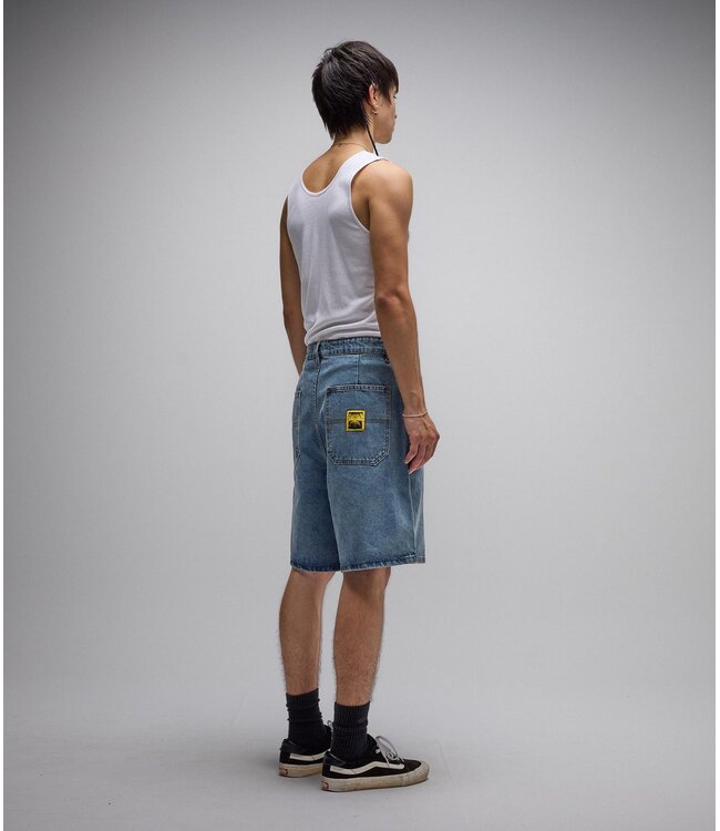 FORMER Reynolds 21" Denim Walkshort Mid Blue