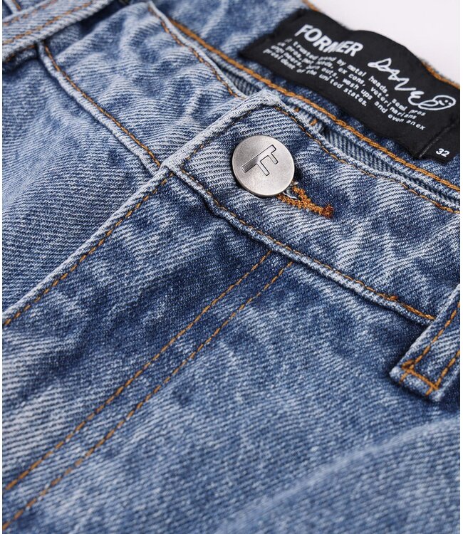 FORMER Reynolds 21" Denim Walkshort Mid Blue