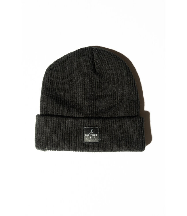THE FORT Skateshop Beanie Trek Black
