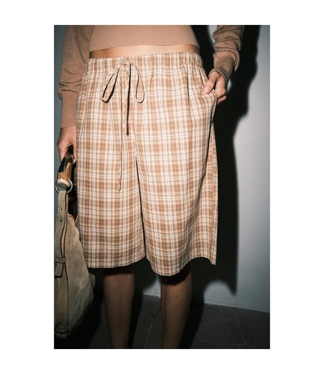 LOUCIA Plaid Linen Jorts Brown