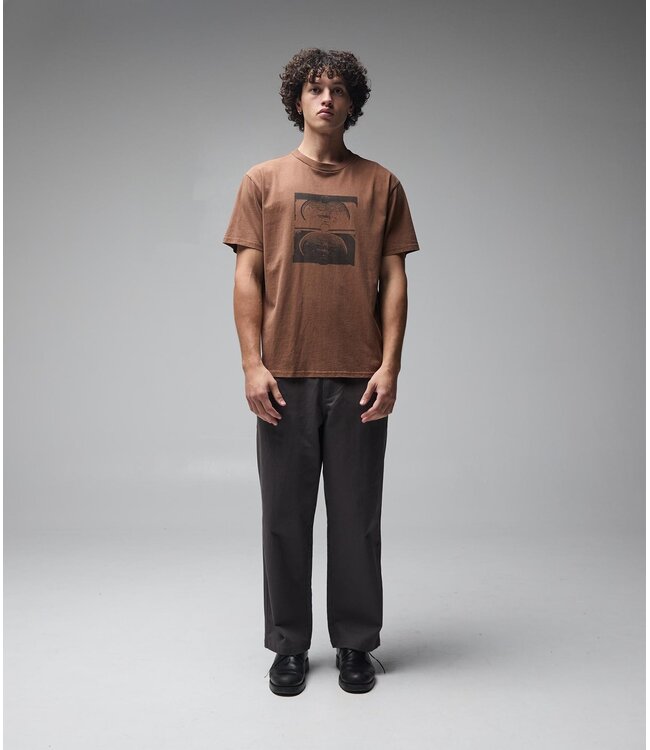 FORMER Crux Overdye T-Shirt Washed Bark
