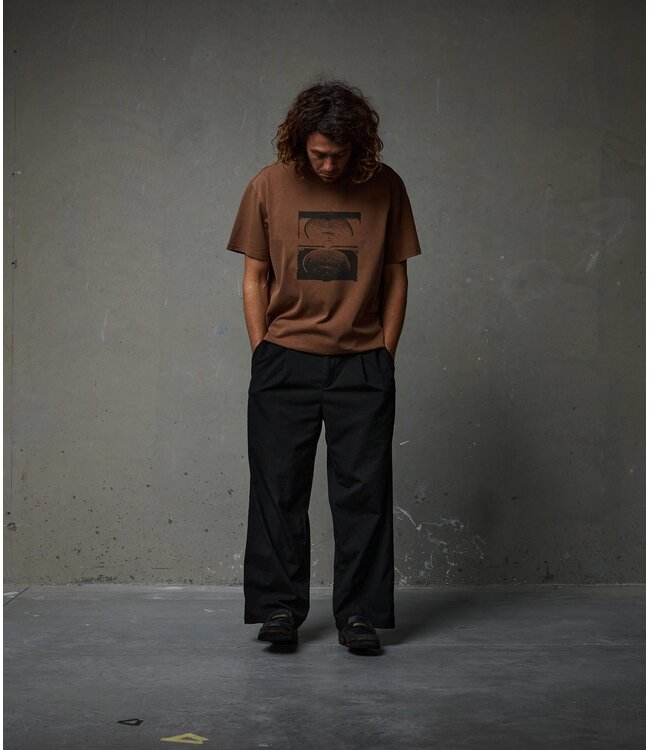 FORMER Crux Overdye T-Shirt Washed Bark