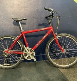 Raleigh Raleigh M20 17 in Red