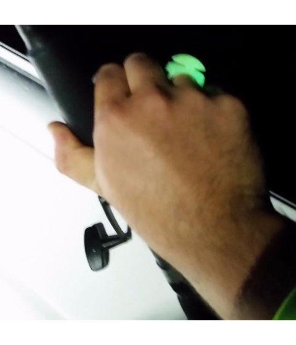 Glow in The Dark Cutterz Ring Quick Fishing Line Cutting Solution