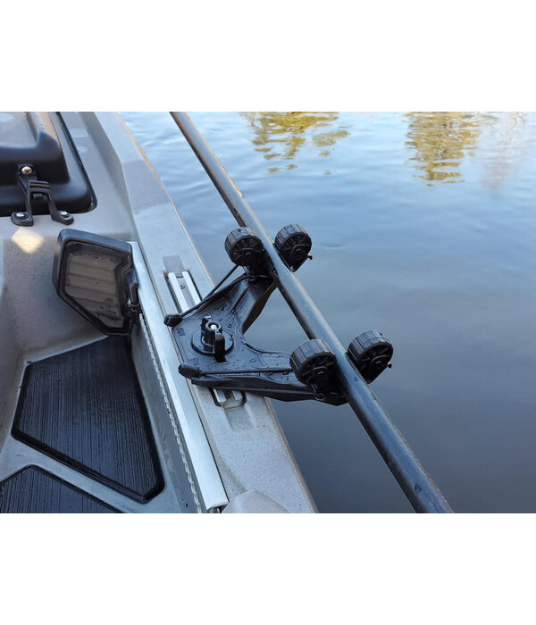 Yak-Attack DoubleHeader With Dual ParkNPole RotoGrips Black
