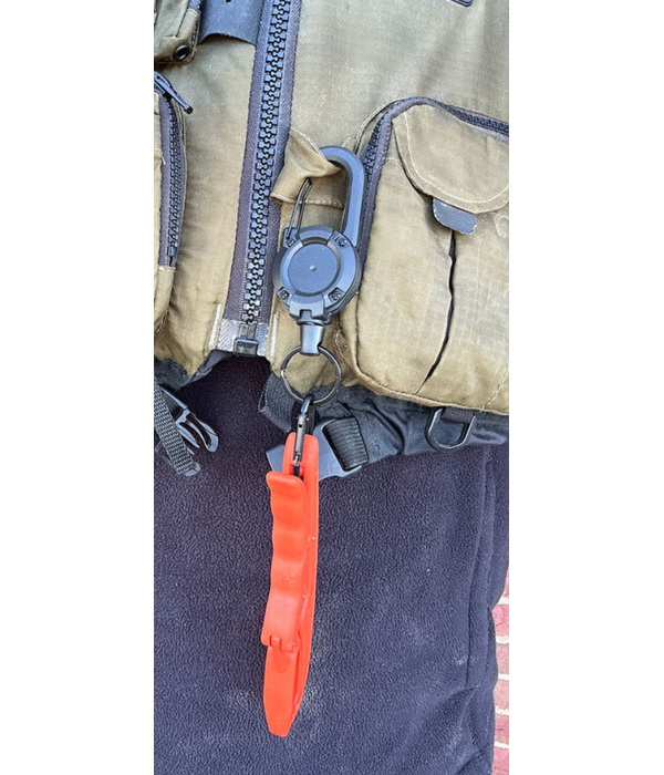 YakGadget Tufftether Retractable Gear Leash