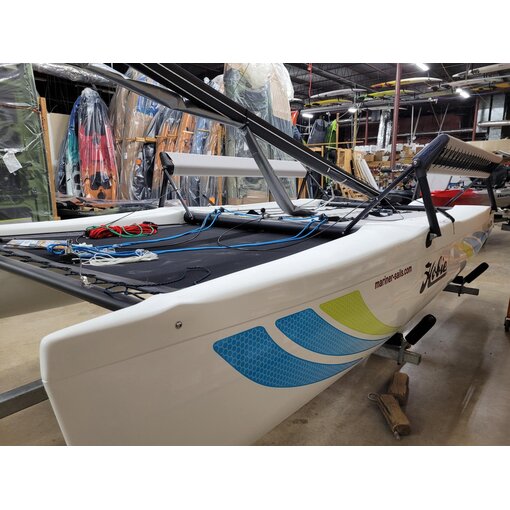 Getaway With Wing Seats w/Bora Sails