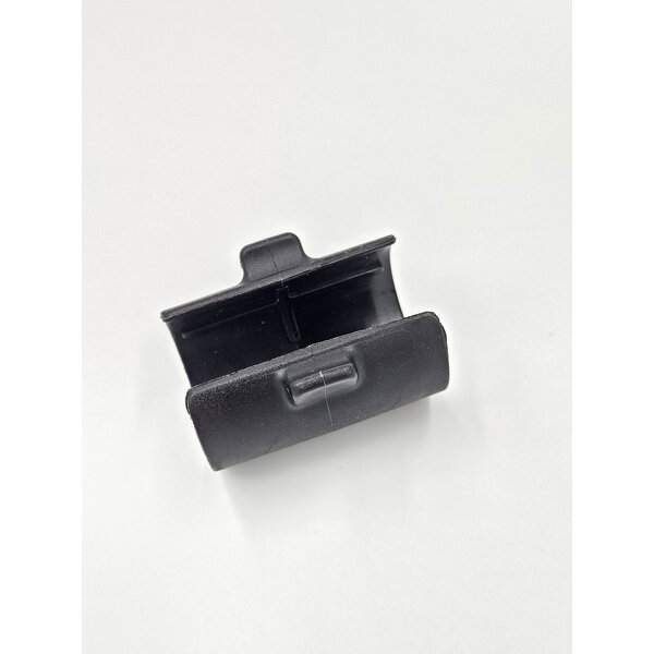 C-Clip Drain Tube Level