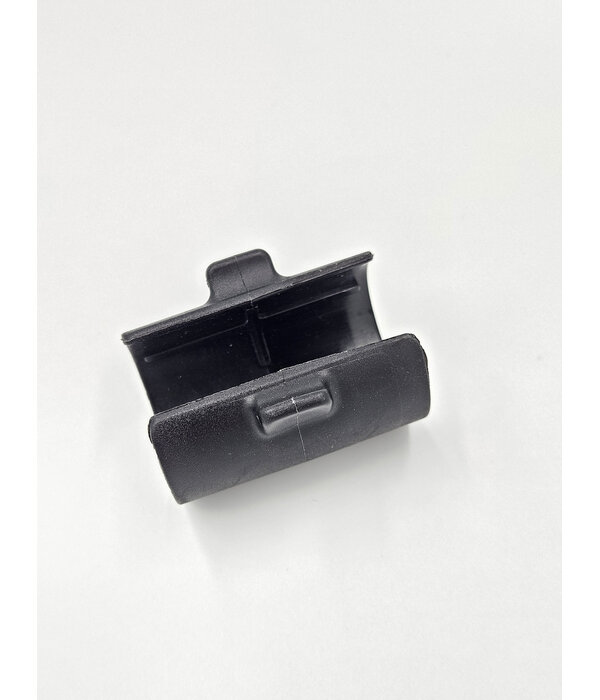 C-Clip Drain Tube Level