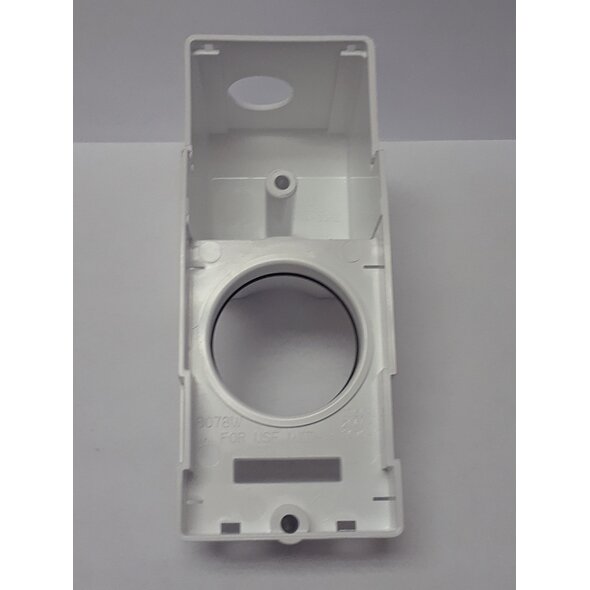 BEAM Hayden Dual Voltage Stud Mounting Bracket W/ Stationary Back Plate
