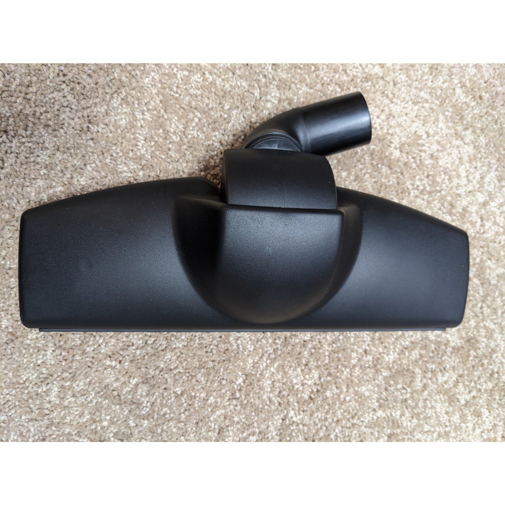 Swiss Boy 30' Dual-Volt Central Vacuum Hose with Sock & Tool Set - Pig Tail
