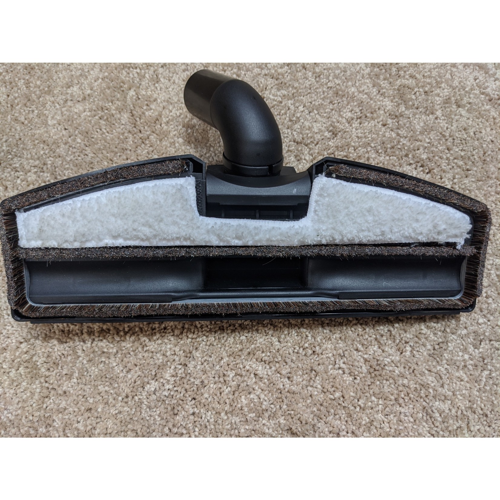 Swiss Boy 30' Dual-Volt Central Vacuum Hose with Sock & Tool Set - Pig Tail