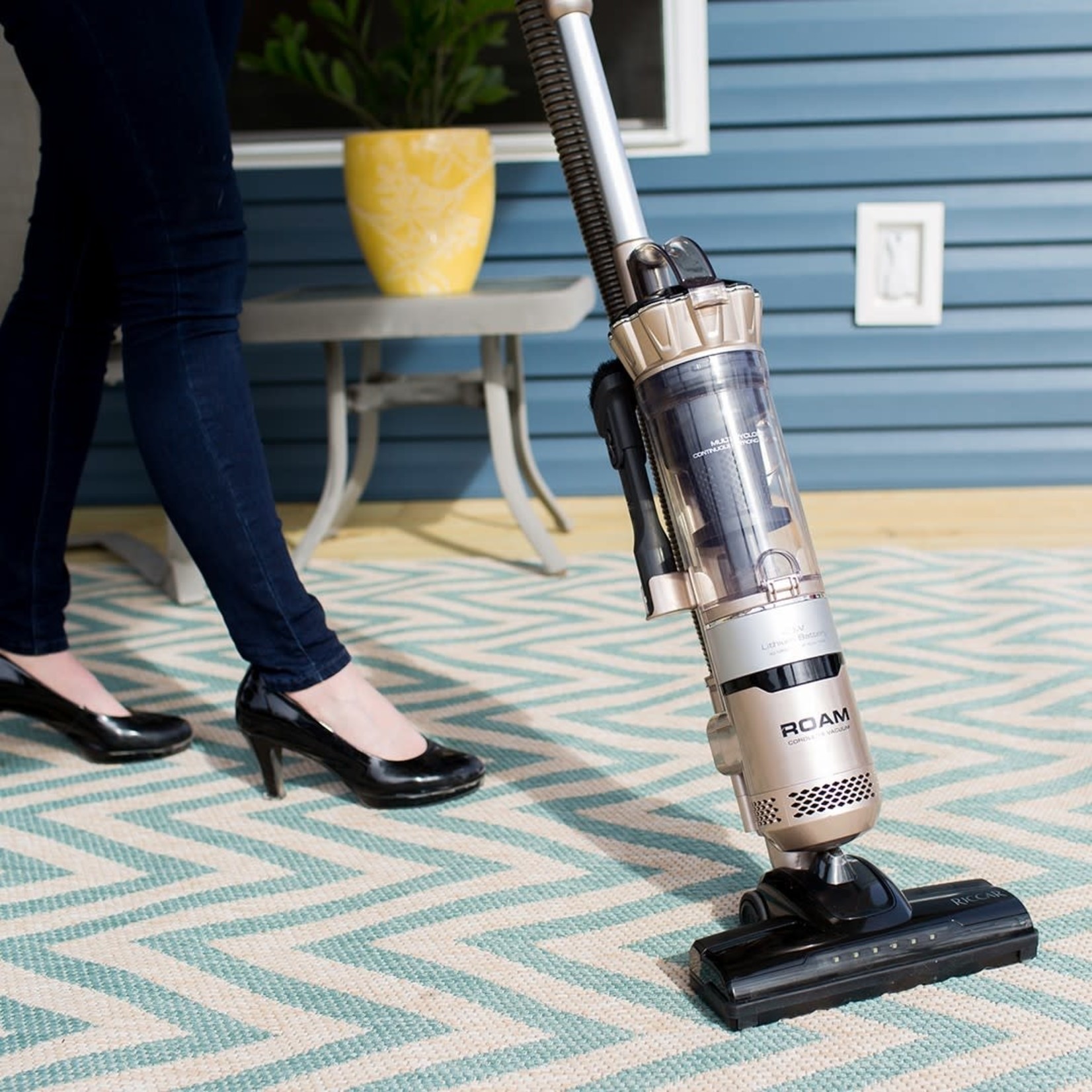 Simplicity Riccar Roam Cordless Broom Vacuum